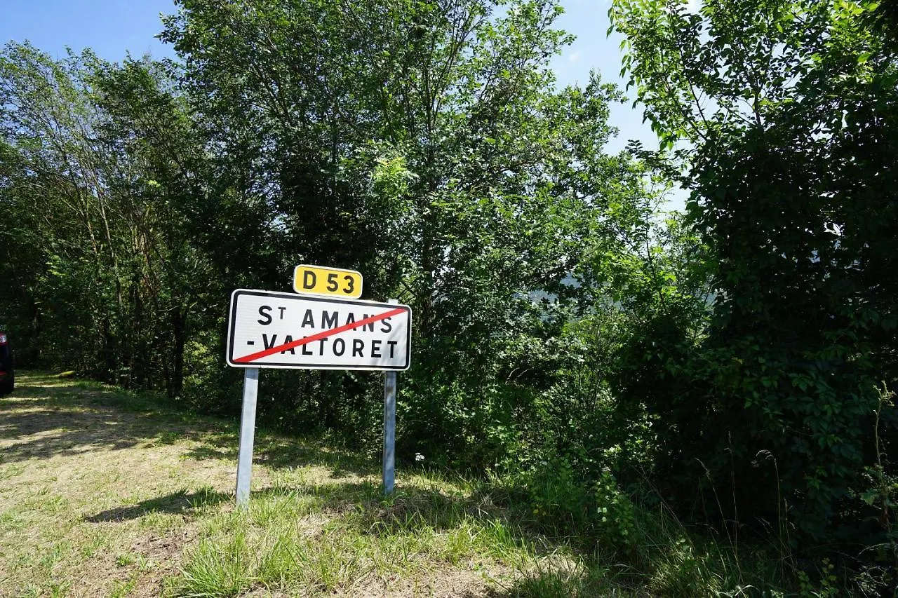 La Maison Du Thore Saint-Amans-Valtoret