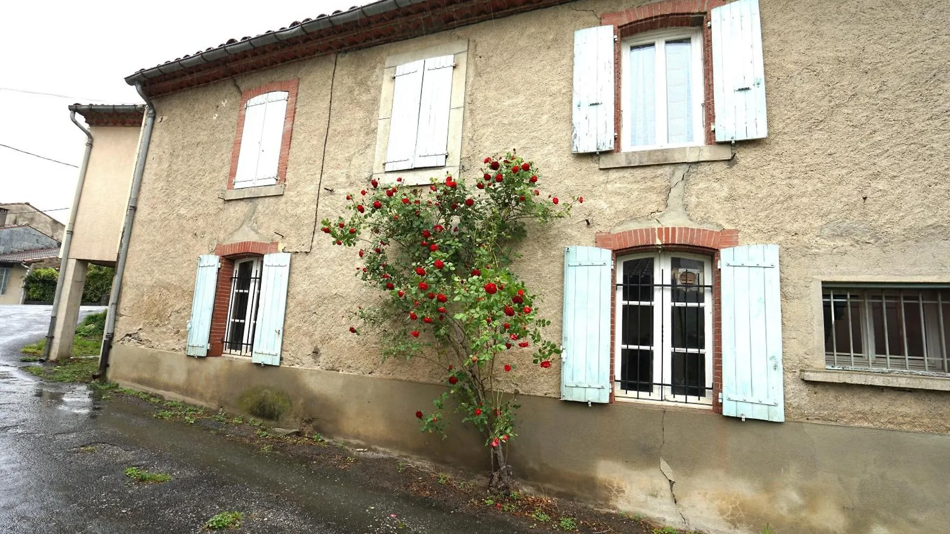 La Maison Du Thore Saint-Amans-Valtoret
